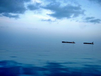 Heavenly ocean this evening.............flat calm and the ocean blended into the sky with no horizon